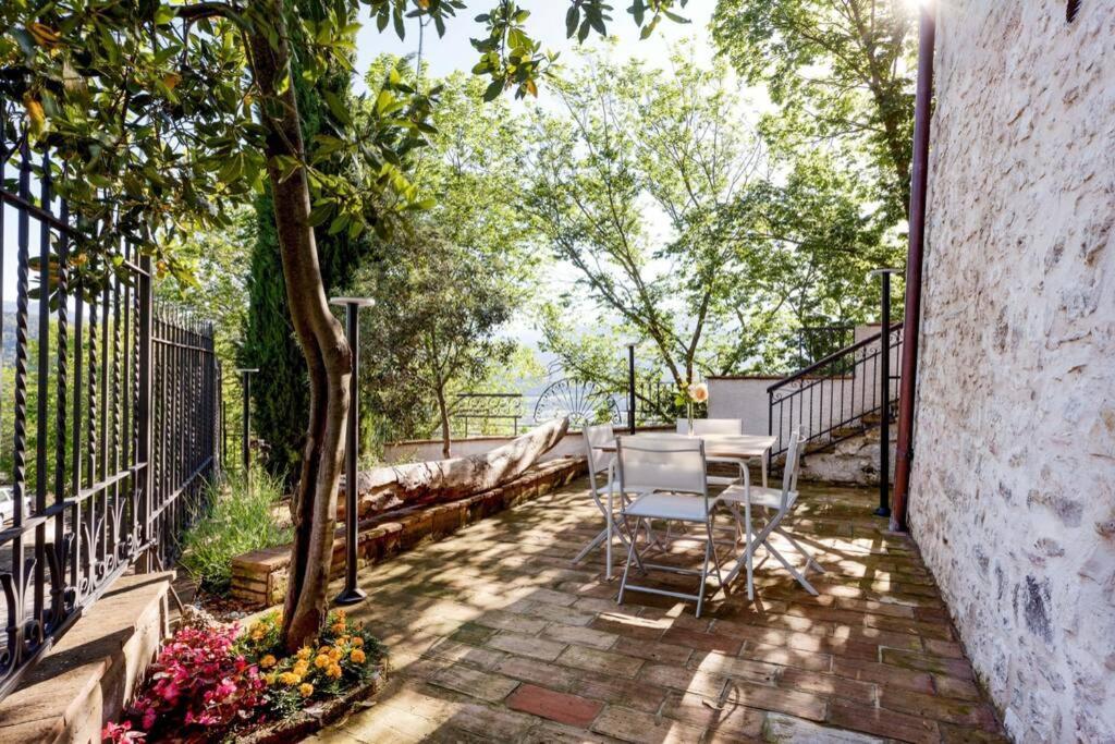 Authentic Villa Surrounded By Nature Terni Bagian luar foto